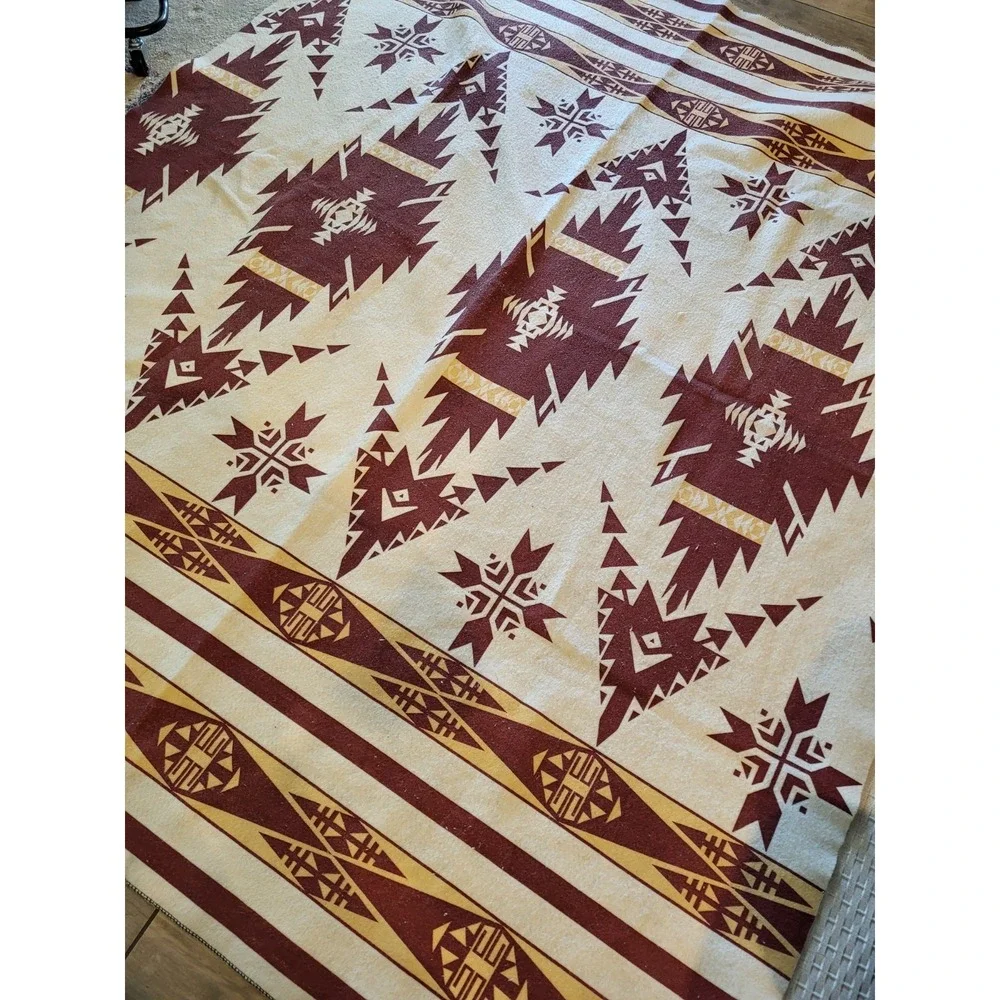 Large Antique Vintage Native American style Blanket / bed coverlet 7' x 6' USA